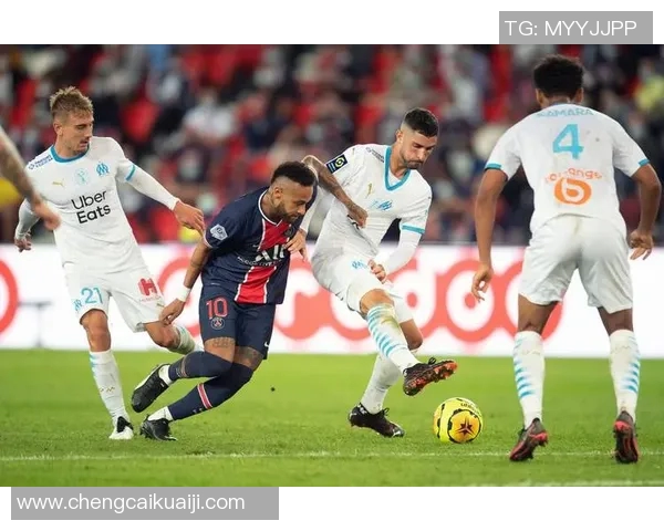 红军与巴黎圣日耳曼的巅峰对决谁能笑到最后