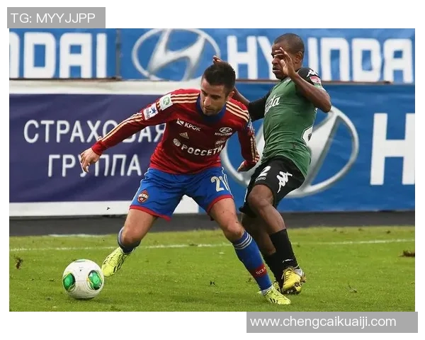 雅典队与莫陆军的激烈对决揭示了足球战术的博弈与激情