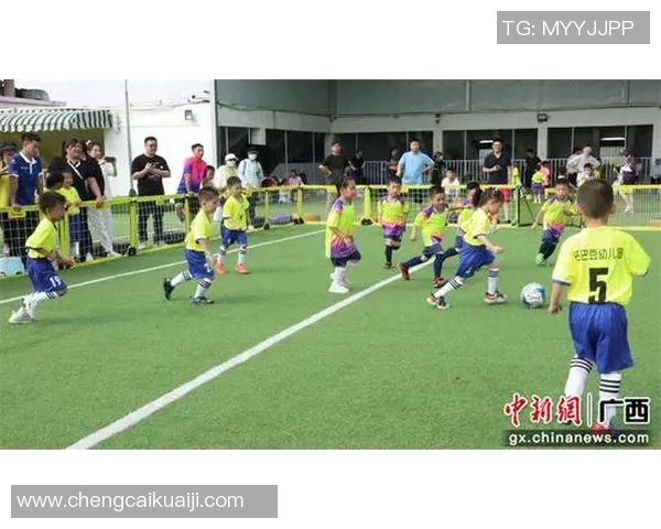 南京幼儿园足球比赛精彩直播小朋友们的快乐时光尽在其中 南京幼儿园足球比赛精彩直播小朋友们的快乐时光尽在其中